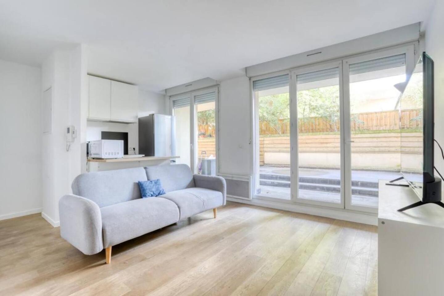 Comme Chez Vous Appartement 2 Chambres Nanterre Esterno foto
