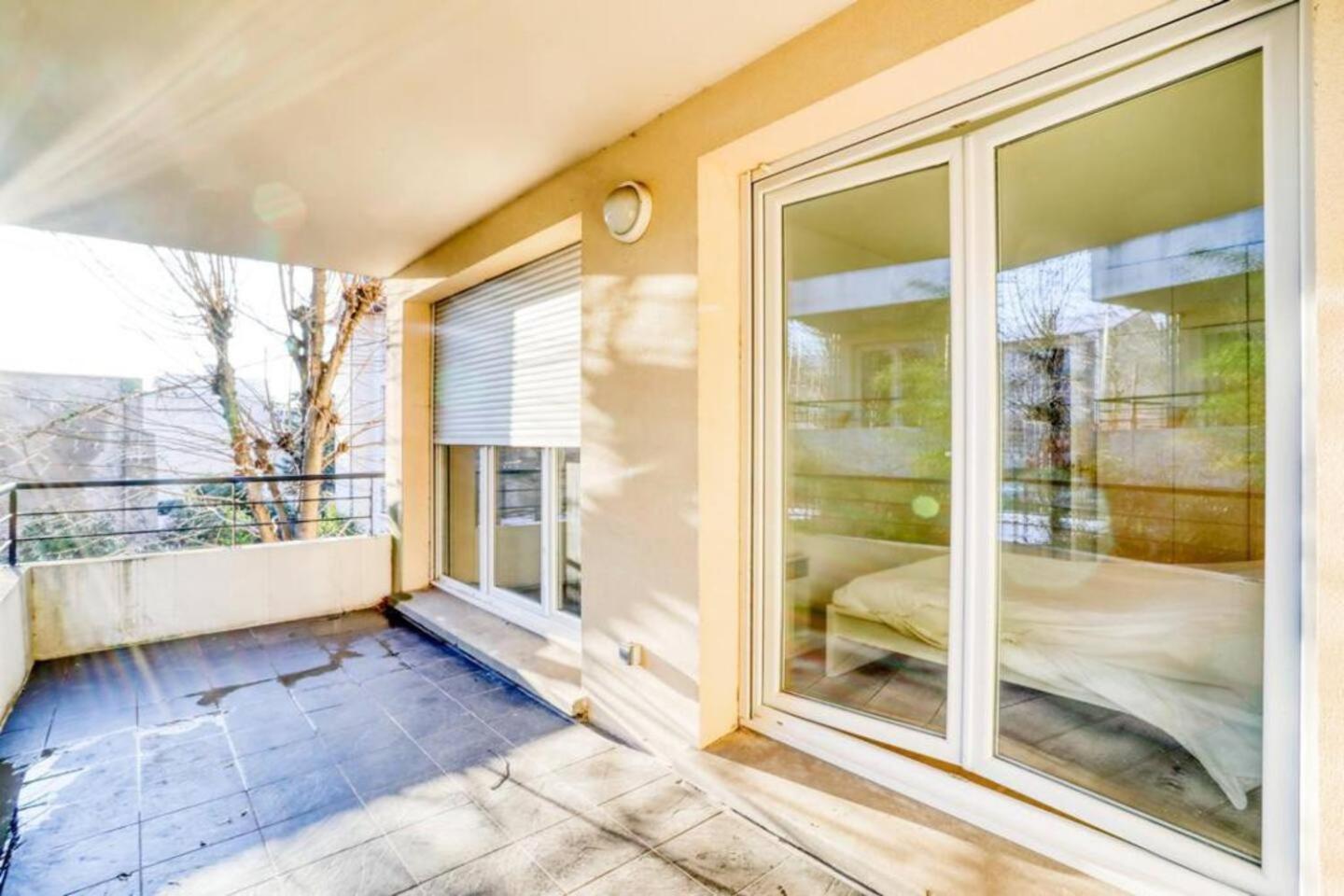 Comme Chez Vous Appartement 2 Chambres Nanterre Esterno foto